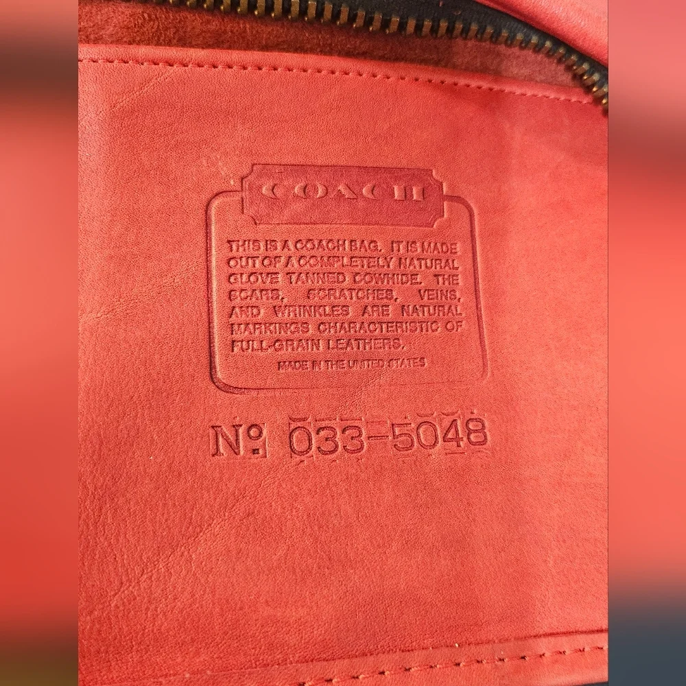 Vintage Coach Red Gloved Leather Companion Bag - Picture 2 of 13